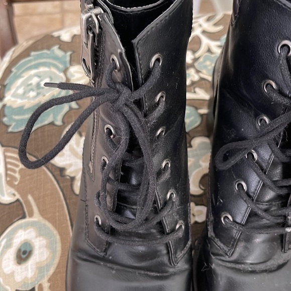 Steve Madden combat boots - Picture 13 of 14